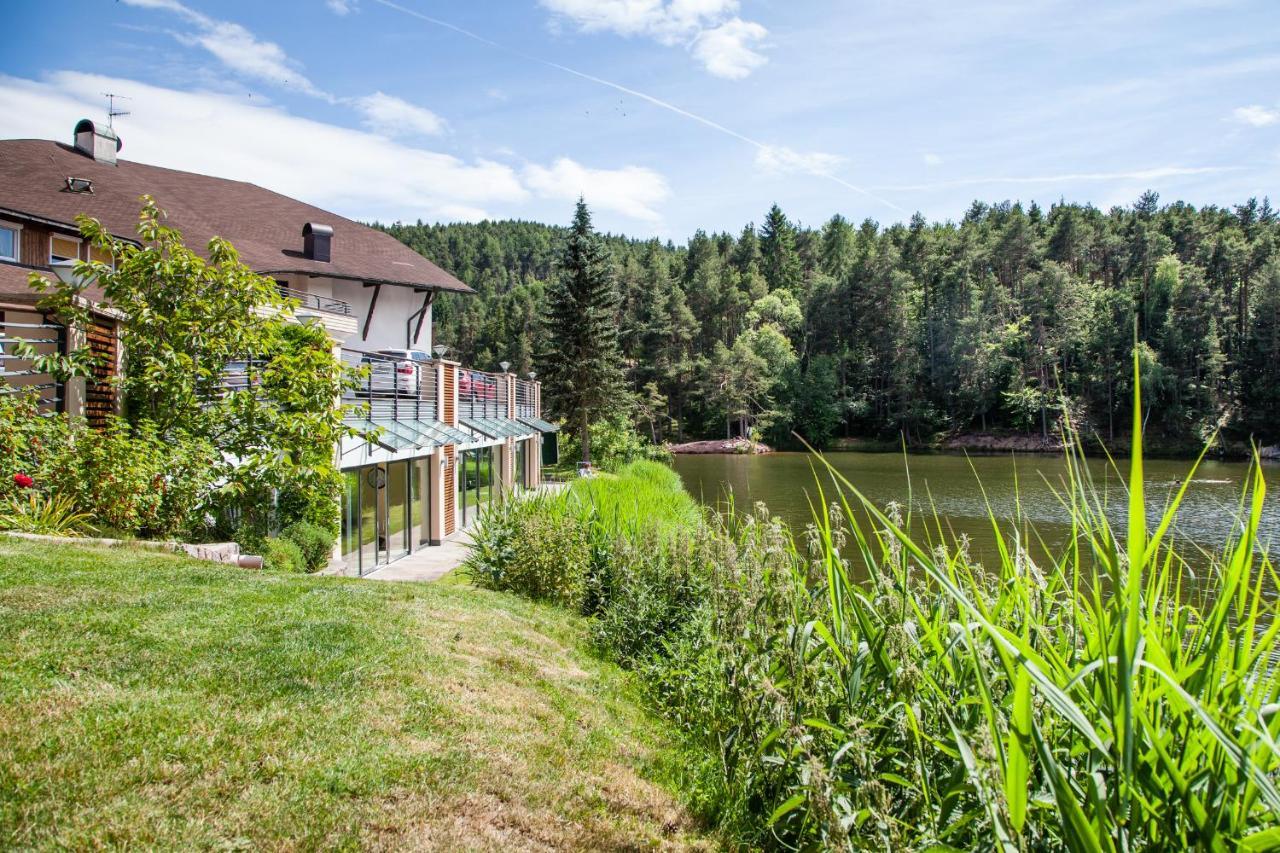Hotel Am Wolfgrubenersee ソプラボルツァーノ エクステリア 写真